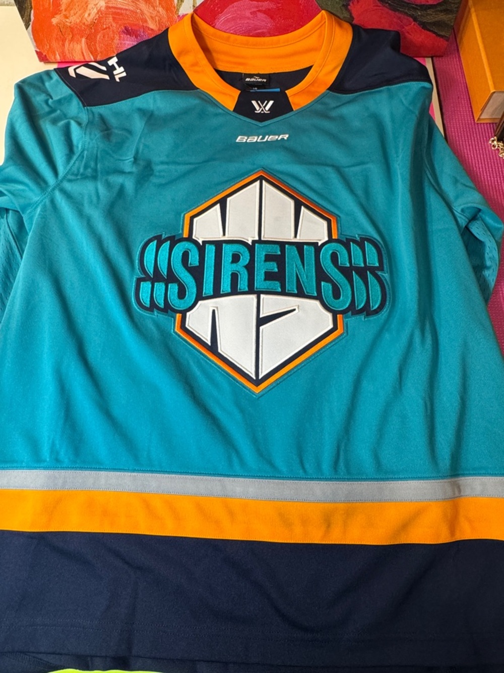 Bauer Teal Hockey Jersey with Navy and Gold Accents L size new never worn - Picture 3 of 7